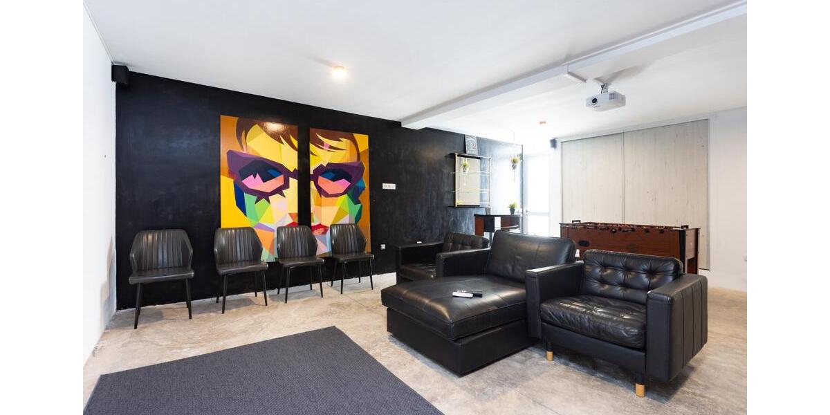 Ferienimmobilie Düsseldorf Stadtmitte - 200&euro; | Angebot:23742943