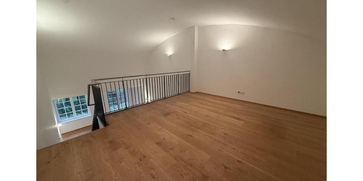 Loft - Studio - Atelier Solingen Aufderhöhe - 2 Zimmer, 102 m&sup2;, 1.428&euro; | Angebot:25416447