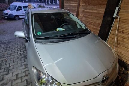 Toyota Auris 77.300 km 6.500 &euro; Ennepetal 58256