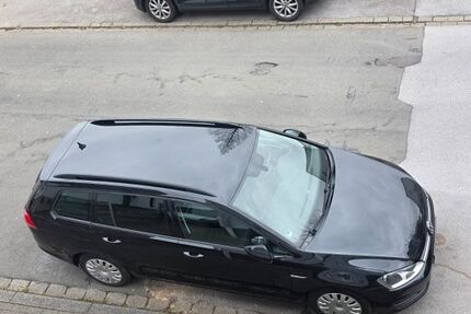 VW Golf 258.000 km 5.800 &euro; Solingen 42719