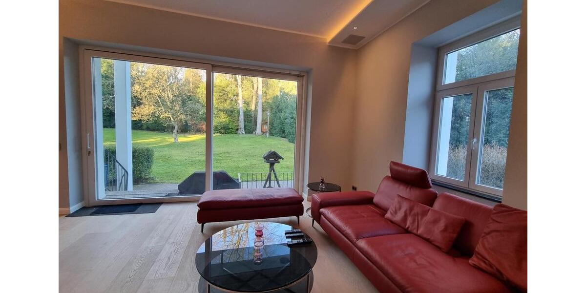 Erdgeschoßwohnung Wuppertal Gemarkung Langerfeld - 4 Zimmer, 200 m&sup2;, 2.600&euro; | Angebot:25394175