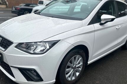 Seat Ibiza 127.000 km 6.999 &euro; Remscheid 42853