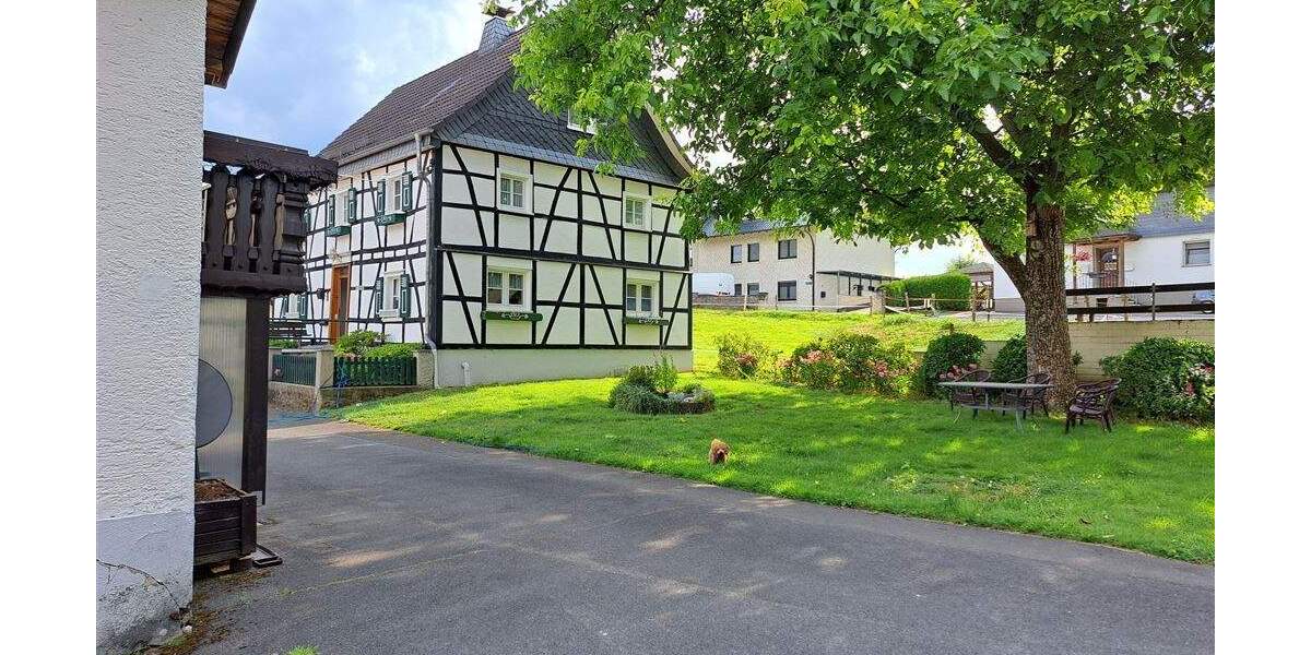 Bauernhaus, Landhaus Kürten Dürscheid - 6 Zimmer, 138 m&sup2;, 599.000&euro; | Angebot:25744895