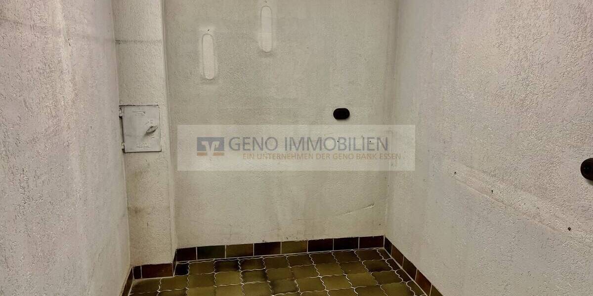 Mehrfamilienhaus, Wohnhaus Essen / Bedingrade Bedingrade - 6 Zimmer, 143 m&sup2;, 429.000&euro; | Angebot:26018459