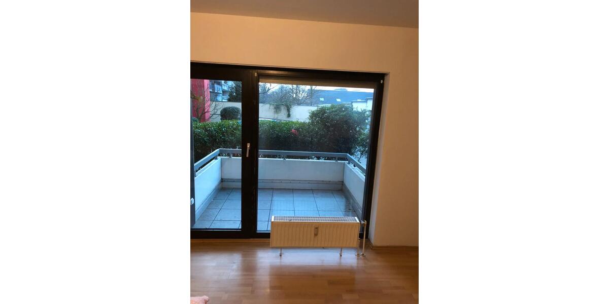 Erdgeschoßwohnung Essen Frillendorf - 3 Zimmer, 75 m&sup2;, 2.200&euro; | Angebot:26582048