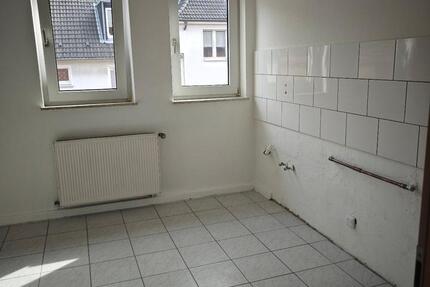 Wohnung Gelsenkirchen Ückendorf - 2.5 Zimmer, 63 m&sup2;, 430&euro; | Angebot:26534216
