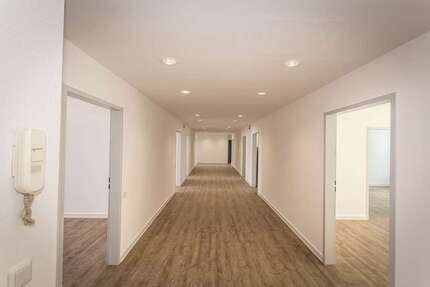 Gewerbeobjekt Düsseldorf Stadtmitte - 8.000&euro; | Angebot:26094792