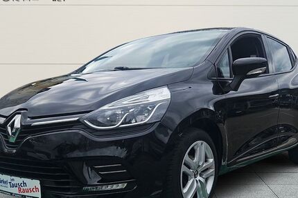Renault Clio 71.806 km 9.880 &euro; Bochum 44809