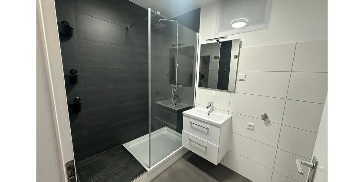 Etagenwohnung Wuppertal Elberfeld - 3 Zimmer, 78 m&sup2;, 702&euro; | Angebot:25391579