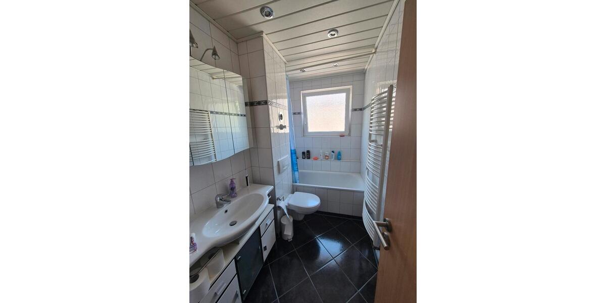 Etagenwohnung Wuppertal Gemarkung Langerfeld - 4 Zimmer, 135 m&sup2;, 265.000&euro; | Angebot:26638228