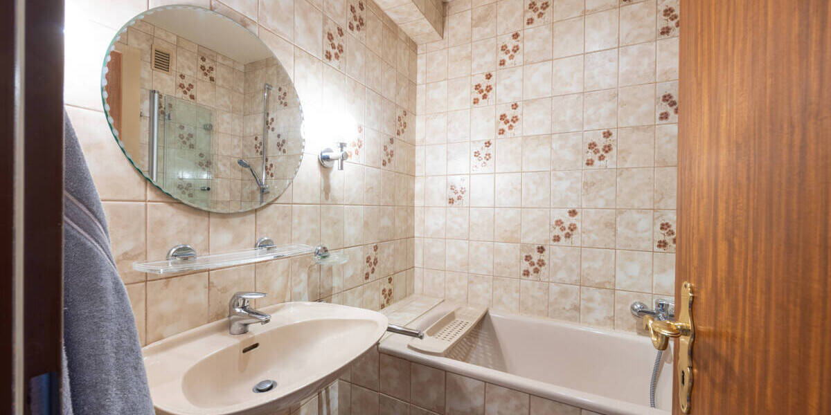 Etagenwohnung Düsseldorf Eller - 3 Zimmer, 75 m&sup2;, 295.000&euro; | Angebot:25687881