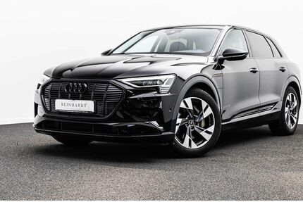 Audi e-tron 26.237 km 29.895 &euro; Hagen 58091