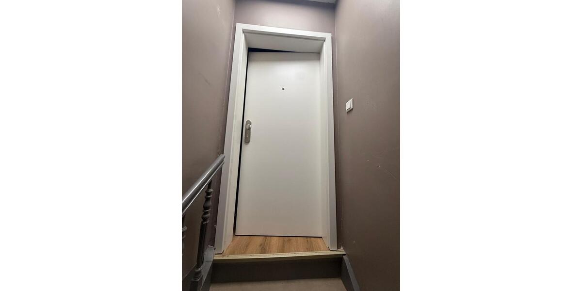 Dachgeschoßwohnung Wuppertal Gemarkung Langerfeld - 4 Zimmer, 100 m&sup2;, 850&euro; | Angebot:25921624