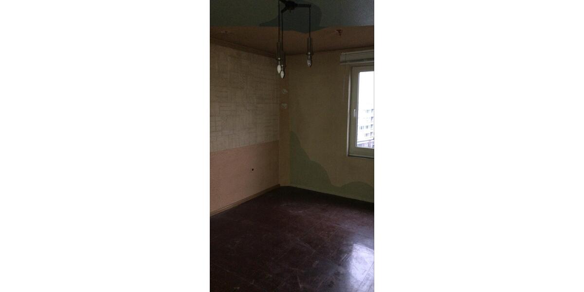 Etagenwohnung Wuppertal Gemarkung Barmen - 3 Zimmer, 77 m&sup2;, 490&euro; | Angebot:25964949