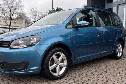 VW Touran 103.400 km 11.990 &euro; Remscheid 42855