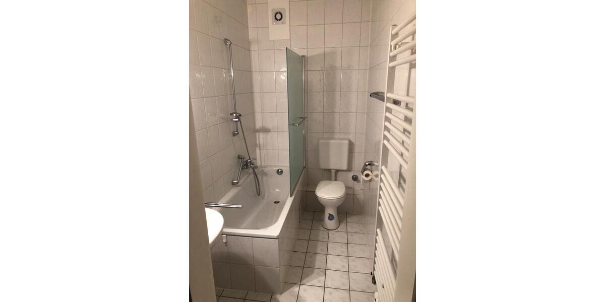 Erdgeschoßwohnung Essen Stadtbezirk II - 2 Zimmer, 62 m&sup2;, 640&euro; | Angebot:25942449