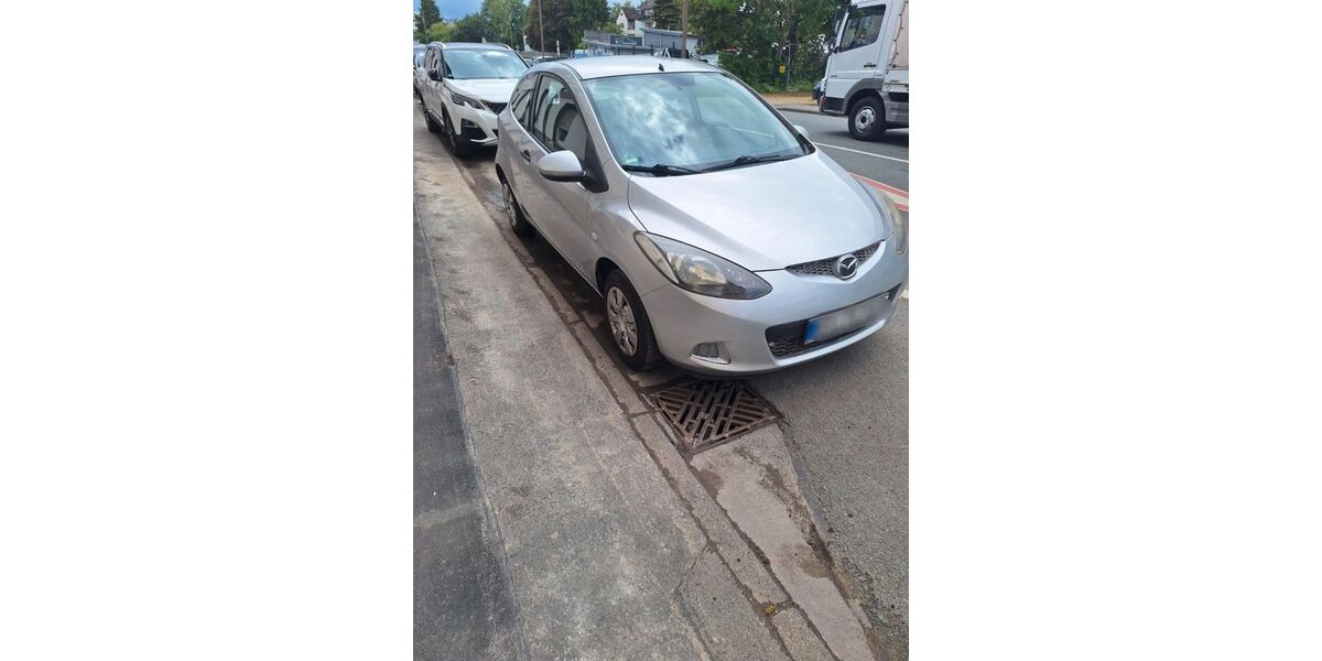 Mazda 2 164.150 km 2.750 &euro; Wuppertal 42389