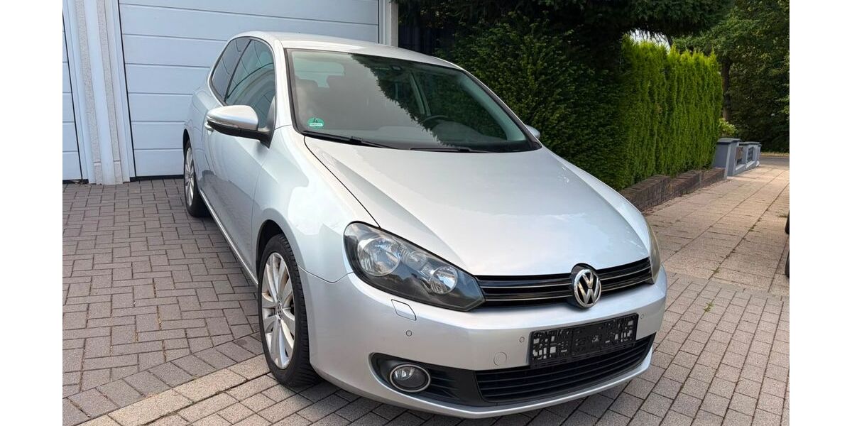 VW Golf 135.000 km 5.799 &euro; Ratingen 40883