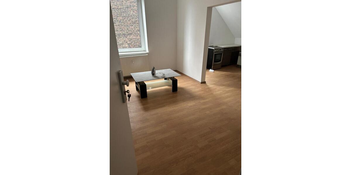 Dachgeschoßwohnung Gelsenkirchen Ückendorf - 2 Zimmer, 50 m&sup2;, 480&euro; | Angebot:26583088