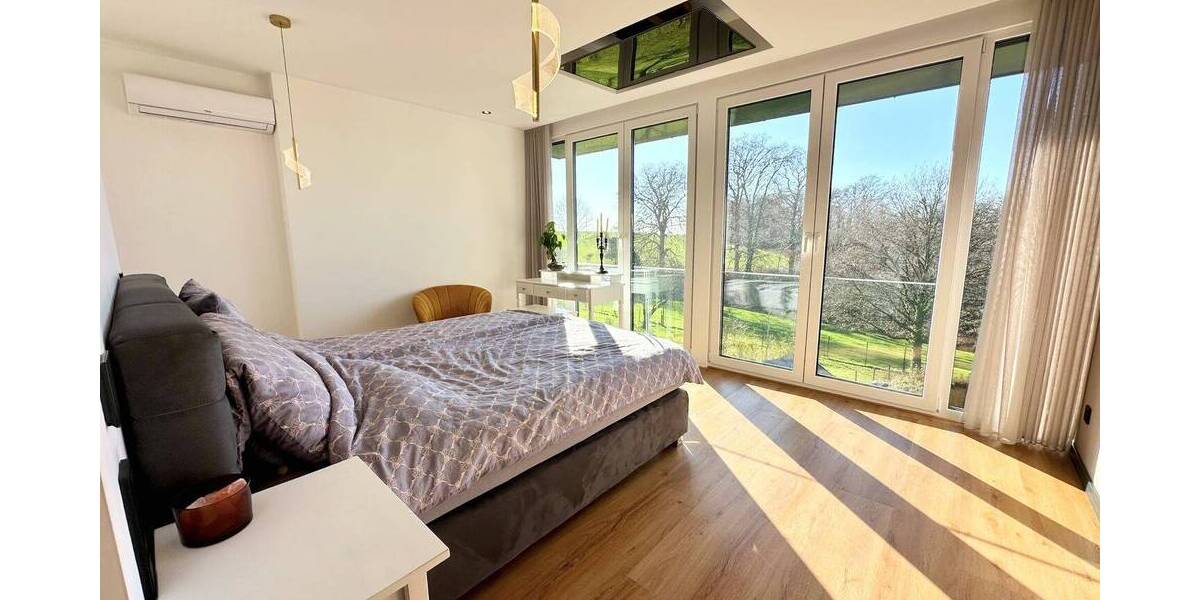 Einfamilienhaus Solingen / Wald Wald - 8 Zimmer, 323 m&sup2;, 1.190.000&euro; | Angebot:26043666