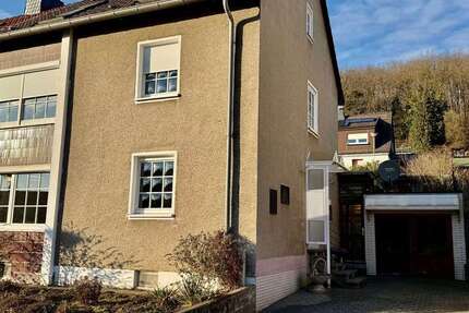 Haus Hagen Hohenlimburg - 4 Zimmer, 111 m&sup2;, 310.000&euro; | Angebot:24904397