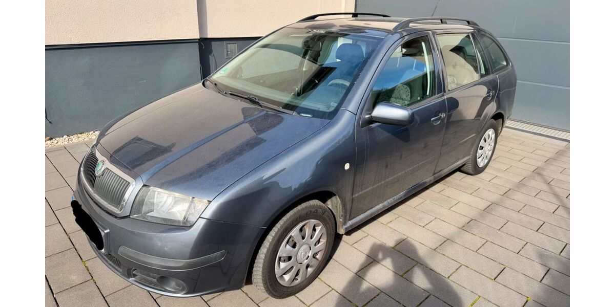 Skoda Fabia 191.408 km 2.890 &euro; Düsseldorf 40625