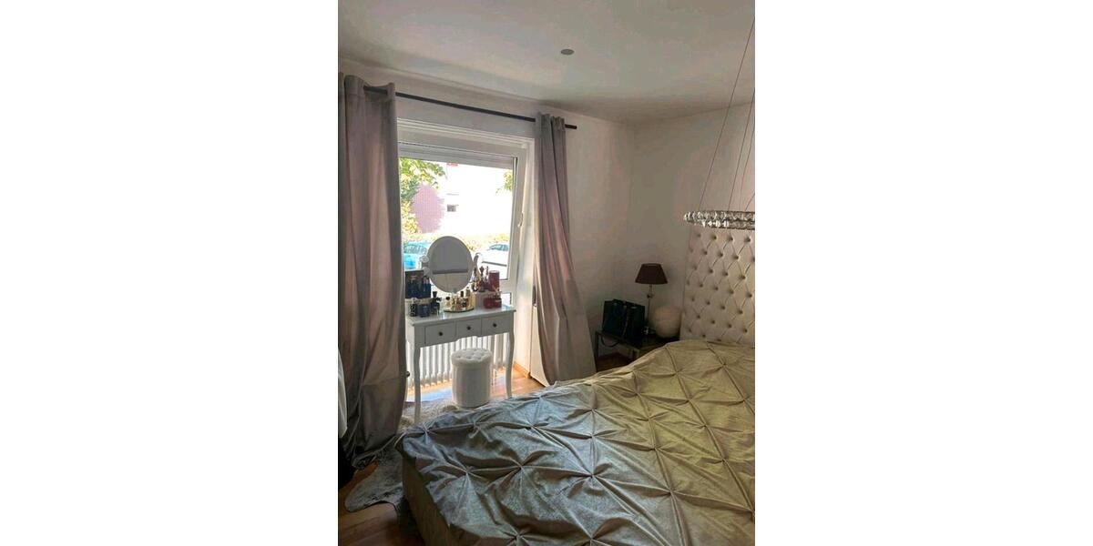 Einfamilienhaus Düsseldorf Stadtbezirk 8 - 5 Zimmer, 170 m&sup2;, 449.000&euro; | Angebot:26661658