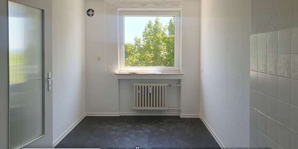Etagenwohnung Wuppertal Schraberg - 5 Zimmer, 94 m&sup2;, 705&euro; | Angebot:26660022