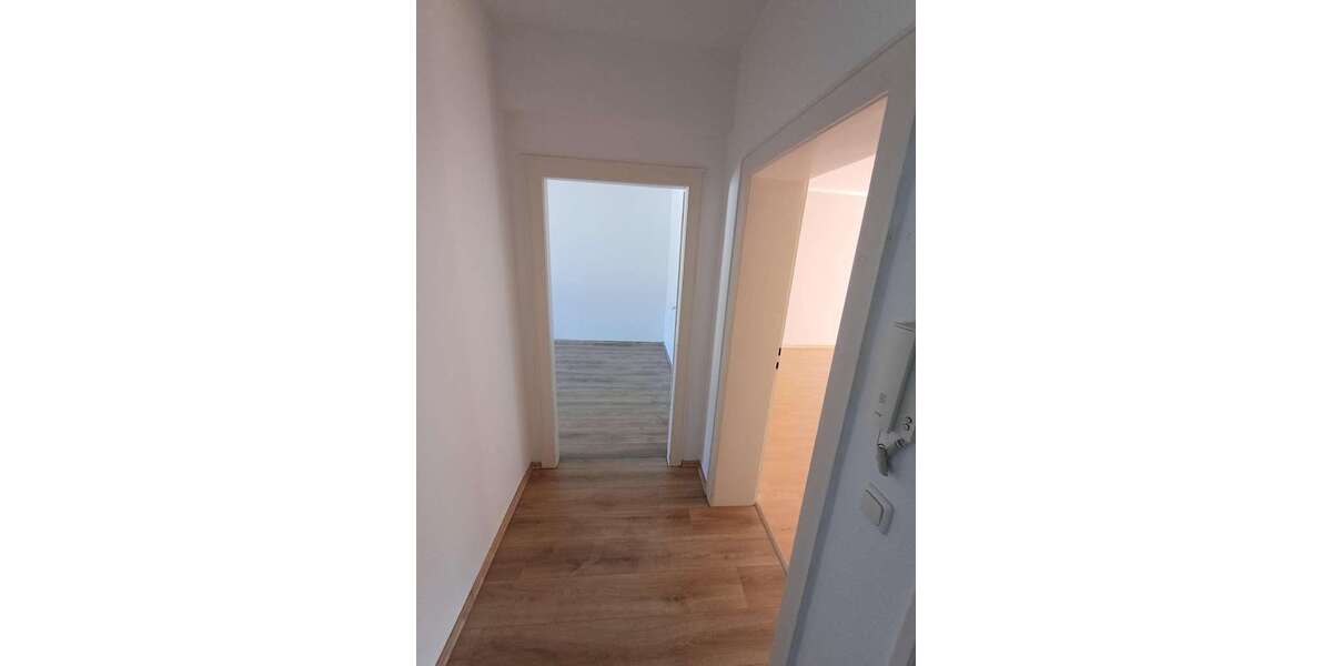 Etagenwohnung Düsseldorf Rath - 2 Zimmer, 52 m&sup2;, 541&euro; | Angebot:26099569