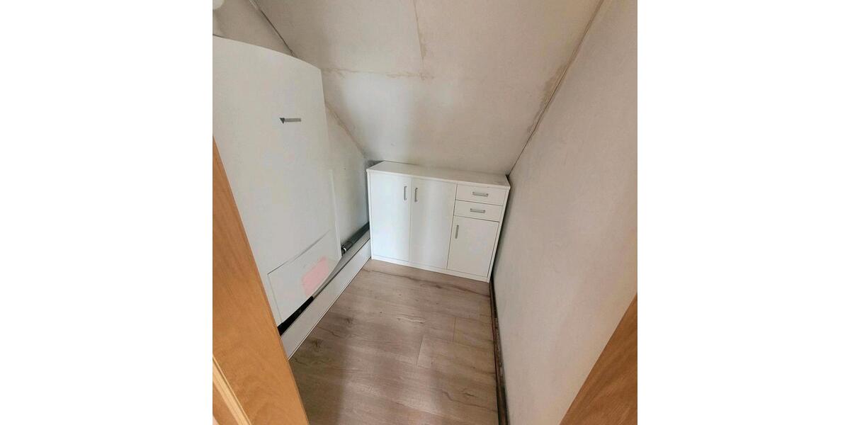 Dachgeschoßwohnung Bochum Bochum-Südwest - 2 Zimmer, 70 m&sup2;, 580&euro; | Angebot:26636775