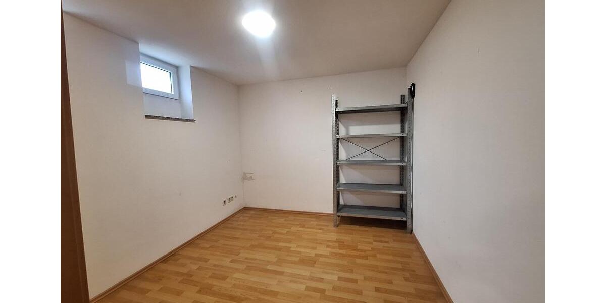 Gewerbeobjekt Essen Stadtbezirk VIII - 95&euro; | Angebot:25970085