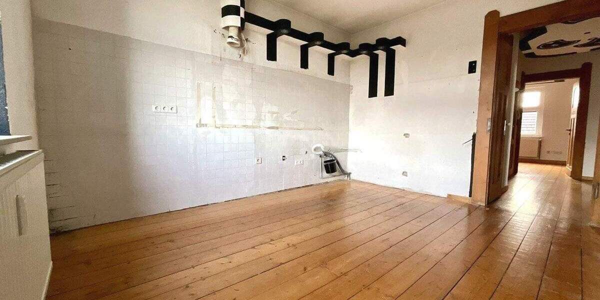 Mehrfamilienhaus, Wohnhaus Halver - 6 Zimmer, 170 m&sup2;, 239.000&euro; | Angebot:25730419