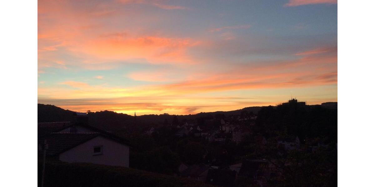 Einfamilienhaus Hagen Hagen-Mitte - 8 Zimmer, 180 m&sup2;, 699.000&euro; | Angebot:24837232