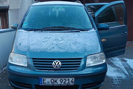VW Sharan 283.000 km 1.800 &euro; Essen 45145