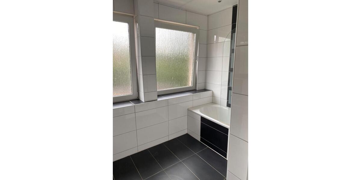 Etagenwohnung Witten - 3.5 Zimmer, 84 m&sup2;, 672&euro; | Angebot:26051044