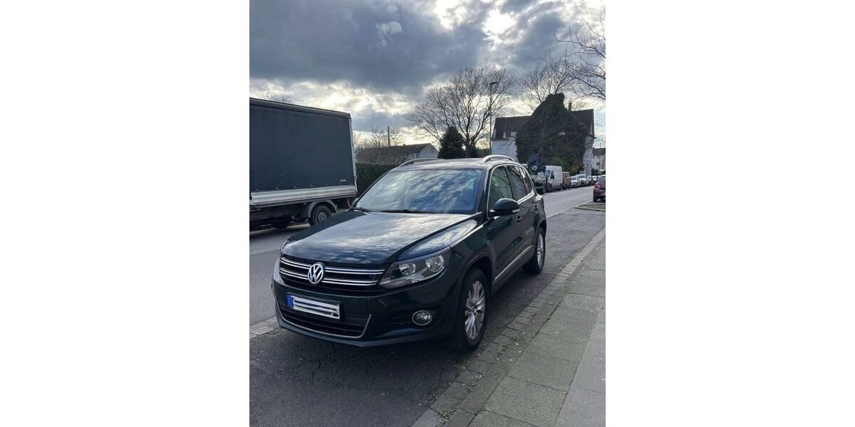 VW Tiguan 99.000 km 10.600 &euro; Ratingen 40885