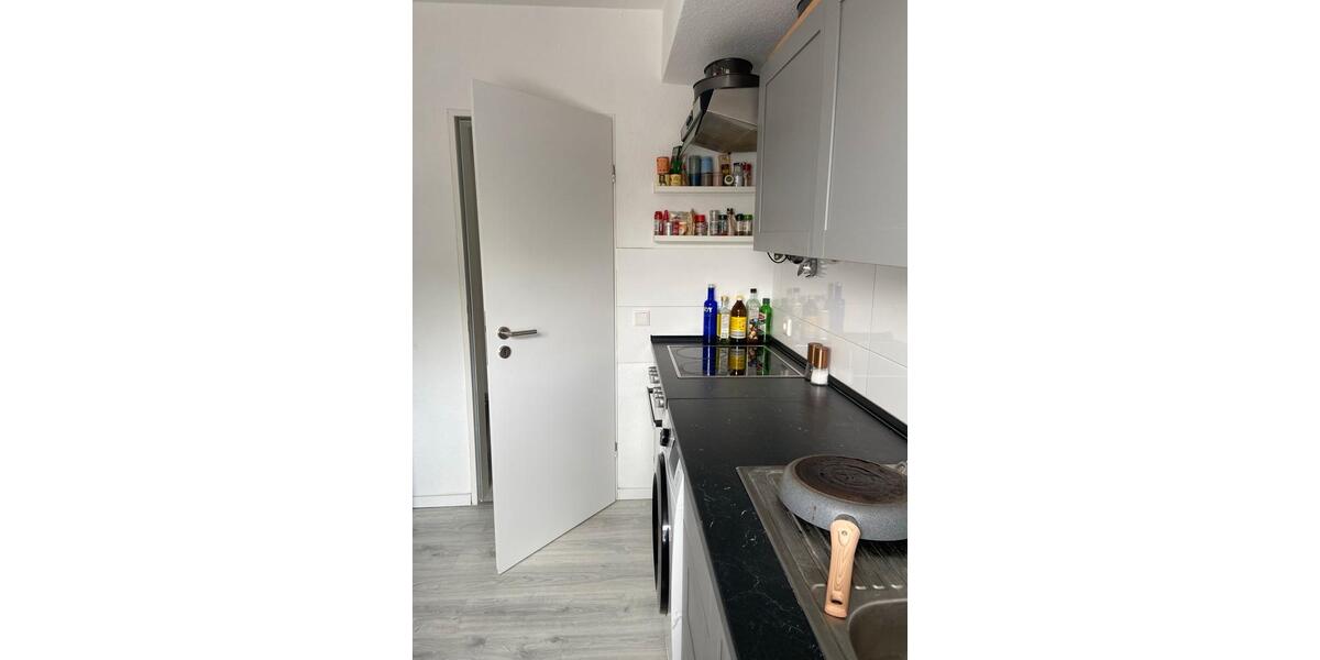 Etagenwohnung Erkrath - 2 Zimmer, 73 m&sup2;, 850&euro; | Angebot:26560406