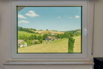 Haus Odenthal Steinhaus - 5 Zimmer, 215 m&sup2;, 649.000&euro; | Angebot:25777864