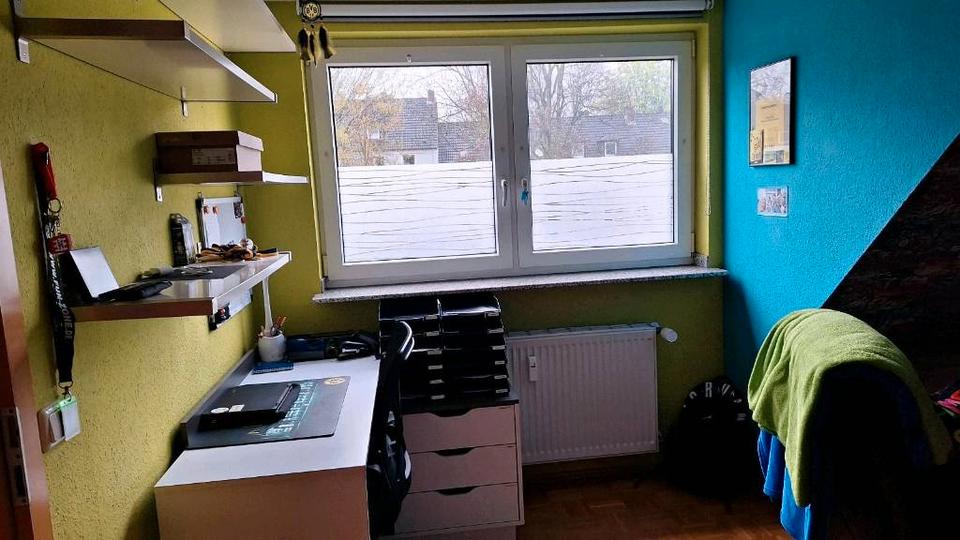 Maisonettenwohnung Essen Stadtbezirk III - 4 Zimmer, 100 m&sup2;, 1.000&euro; | Angebot:25931902