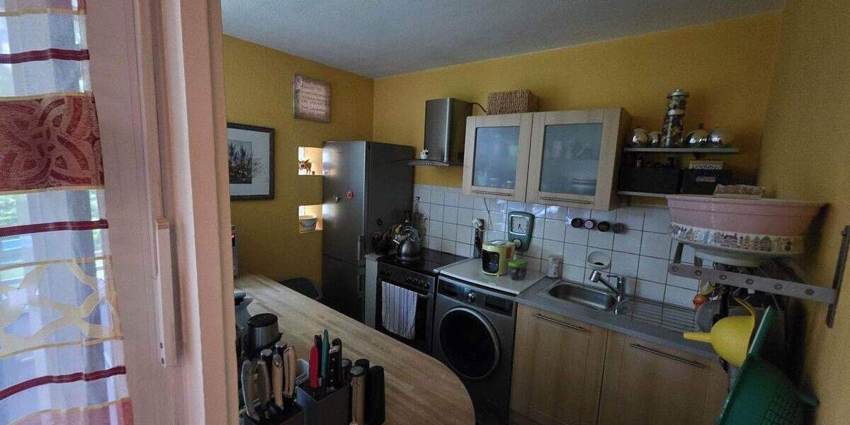 Etagenwohnung Düsseldorf-Garath Garath - 3 Zimmer, 77 m&sup2;, 205.000&euro; | Angebot:25815656