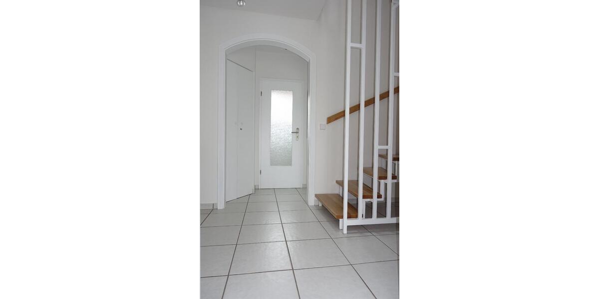 Maisonettenwohnung Haan - 3 Zimmer, 141 m&sup2;, 1.250&euro; | Angebot:25655195