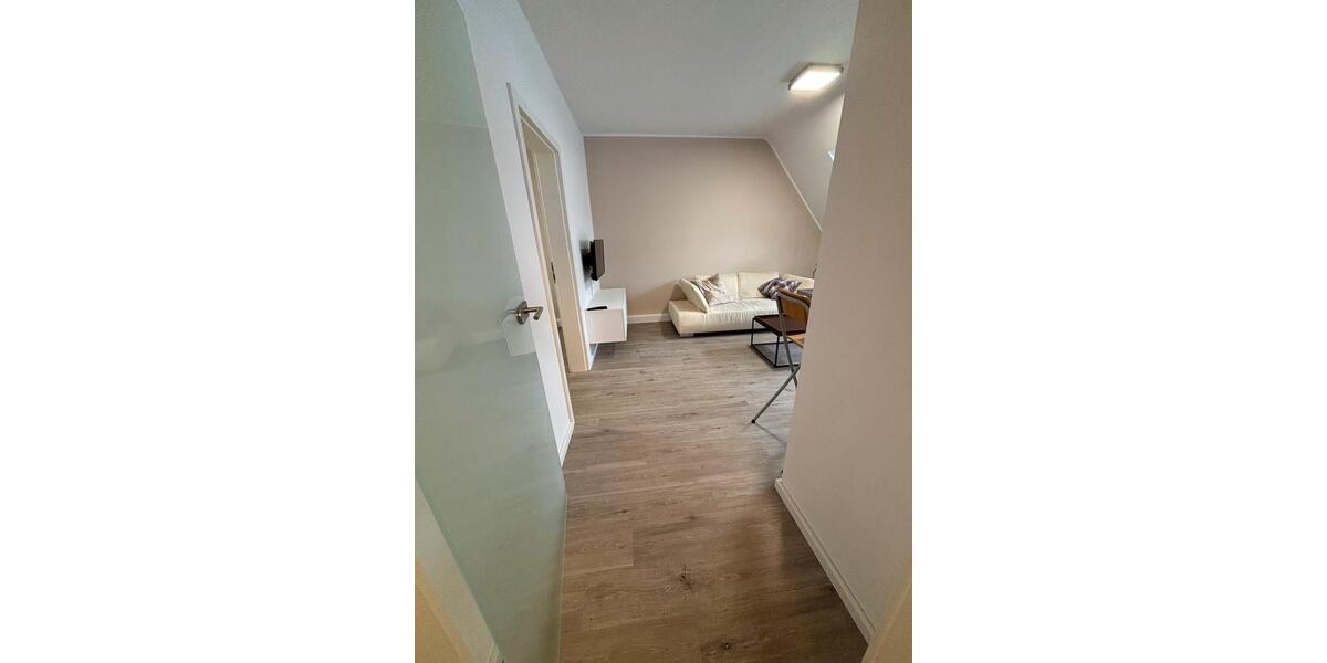 Etagenwohnung Wuppertal Lichtenplatz - 1.5 Zimmer, 43 m&sup2;, 550&euro; | Angebot:25322435