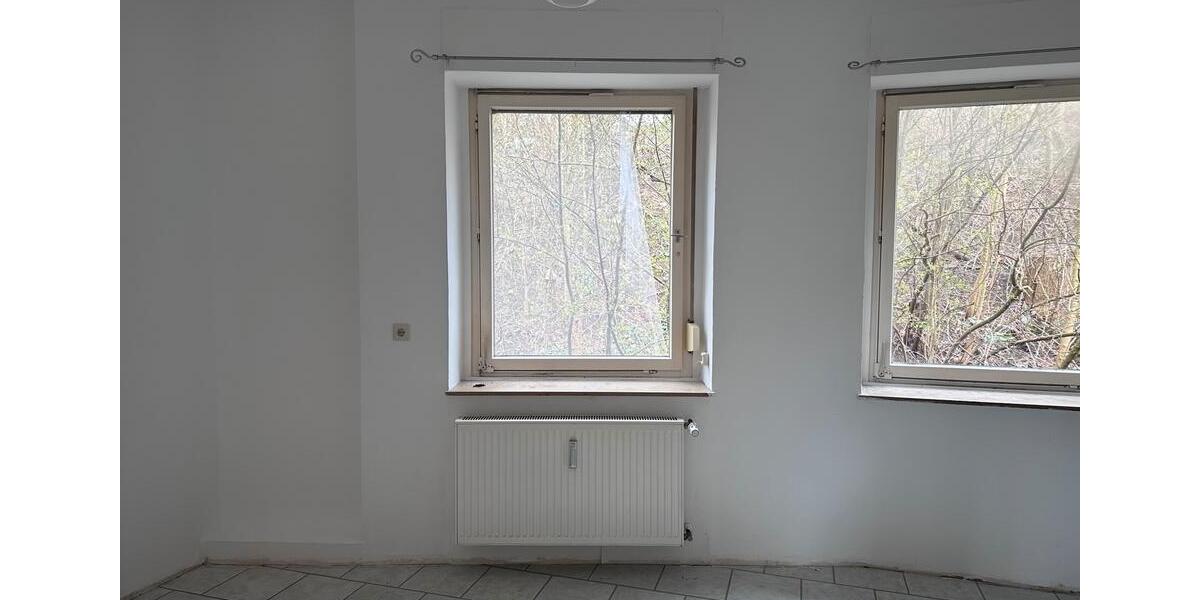 Etagenwohnung Wuppertal Gemarkung Barmen - 2 Zimmer, 75 m&sup2;, 420&euro; | Angebot:25944882