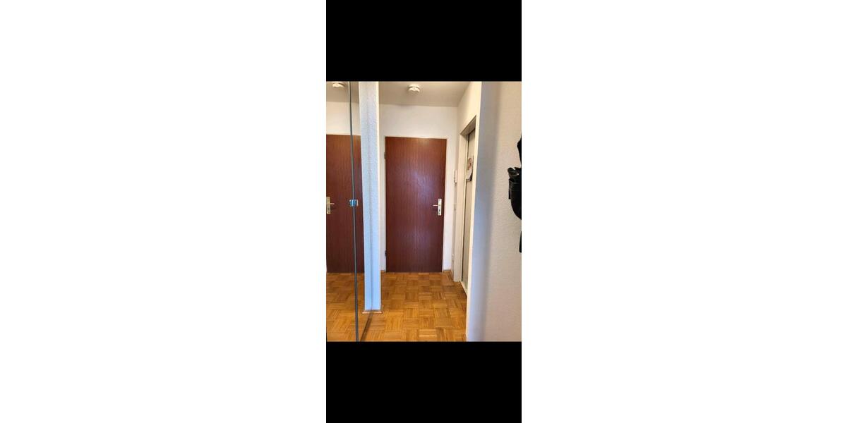 Etagenwohnung Essen Stadtkern - 2 Zimmer, 38 m&sup2;, 500&euro; | Angebot:26631266