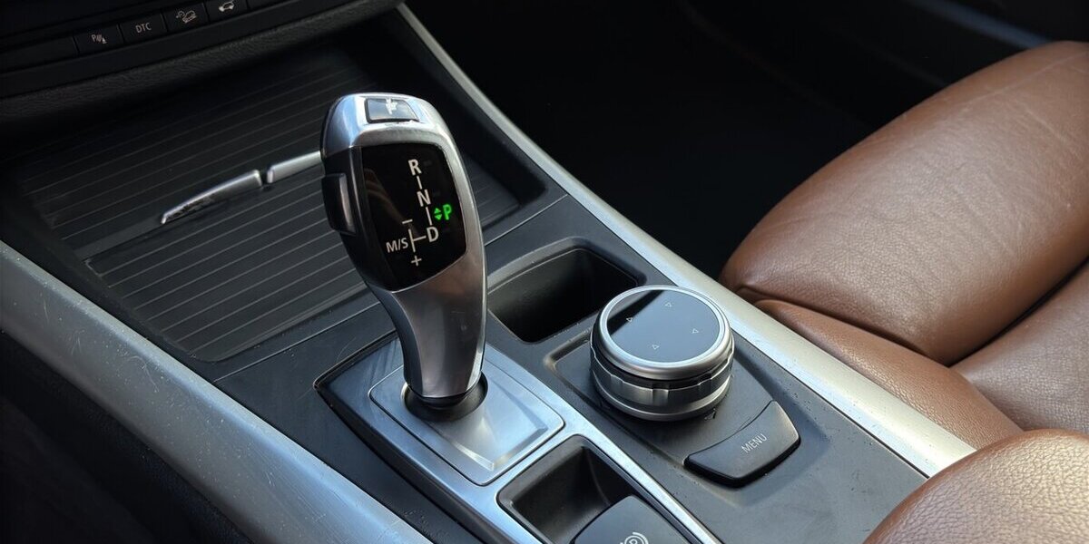 BMW X5 30d xDrive M-Sport Leder Xenon Luft 20´ 195.110 km 12.900 &euro; Wuppertal 42327