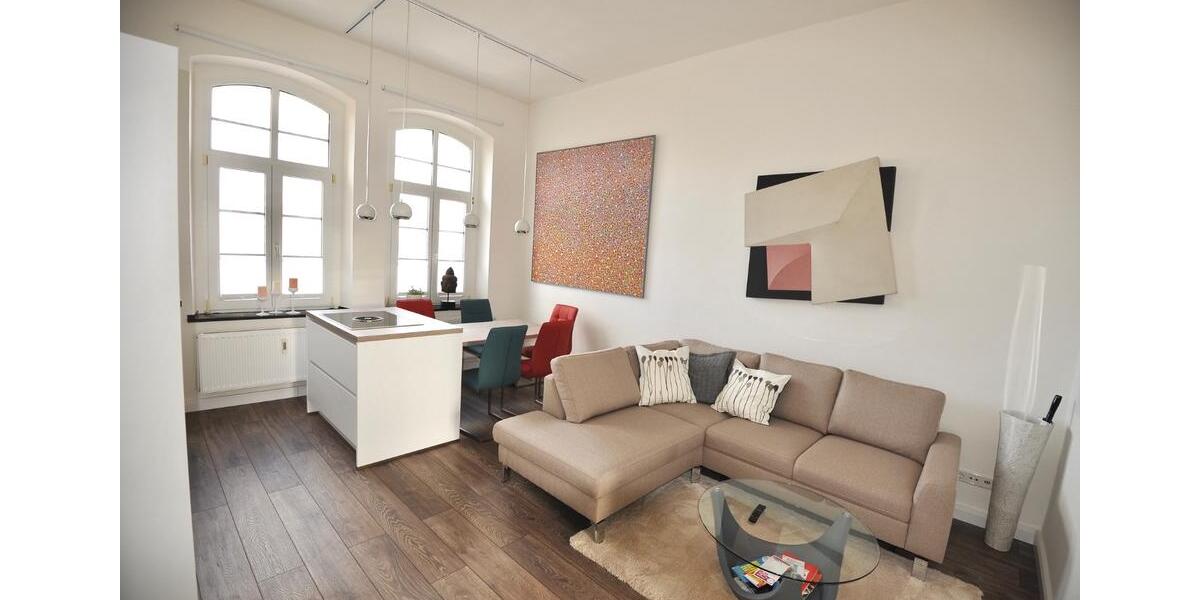Etagenwohnung Düsseldorf Flingern Süd - 1 Zimmer, 42 m&sup2;, 1.550&euro; | Angebot:26533976