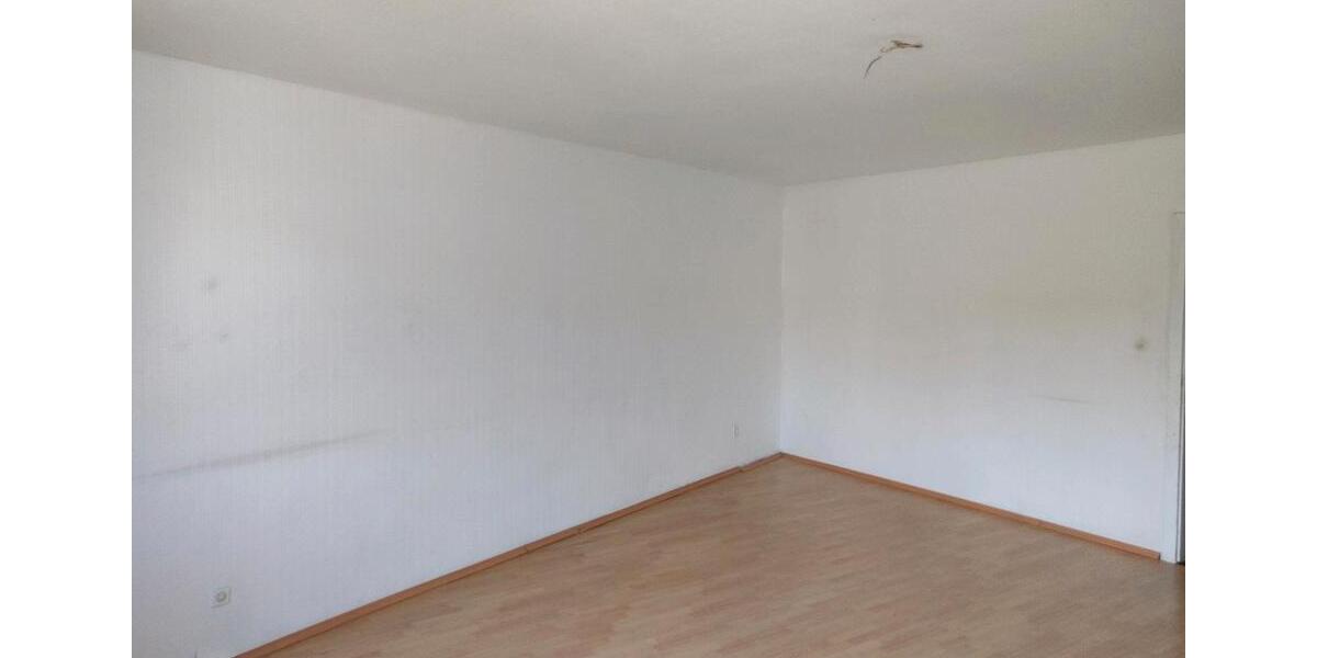 Etagenwohnung Wuppertal Gemarkung Vohwinkel - 3 Zimmer, 90 m&sup2;, 750&euro; | Angebot:24838313