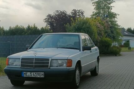 Mercedes-Benz 190 215.500 km 3.000 &euro; Langenfeld (Rheinland) 40764