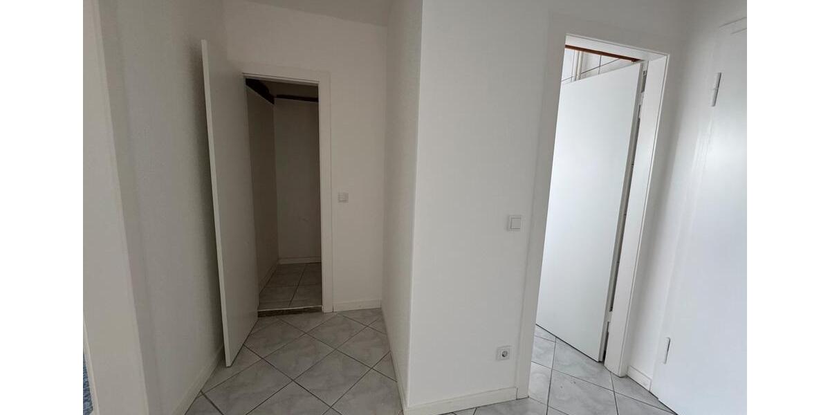Etagenwohnung Mettmann - 2 Zimmer, 50 m&sup2;, 850&euro; | Angebot:26626208