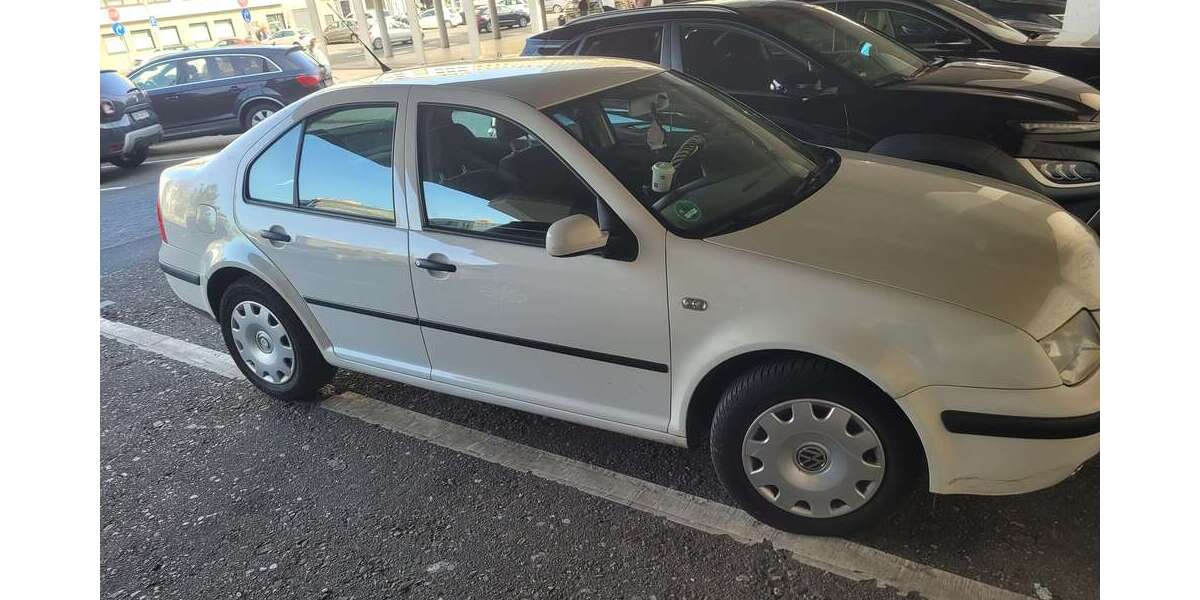 VW Bora 156.000 km 2.000 &euro; Wuppertal, Stadt 42283